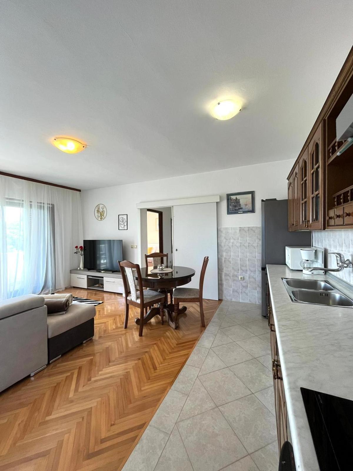 Amelie Apartment *